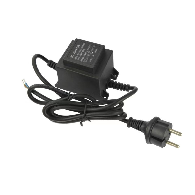 Adattatore per rivestimento da scrivania per esterni 12VAC 420mA